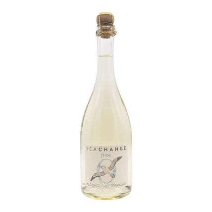 Alcohol-free sparkling wine with hints of elderflower, crisp apple, and summer mint, included in the Wine Gift Box.