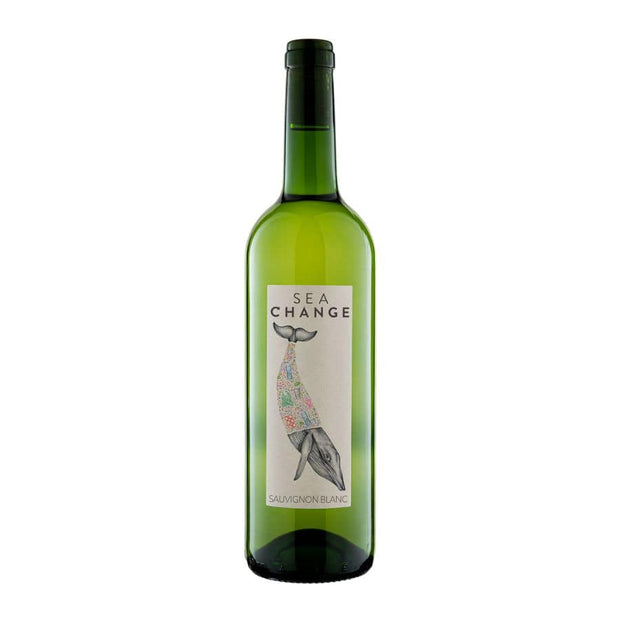 Zesty Sauvignon Blanc wine with green citrus and grapefruit notes, featured in the Wine Gift Box.