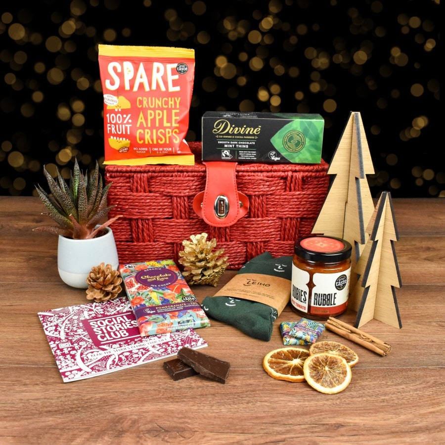 Sustainable Christmas Hamper with eco-friendly products